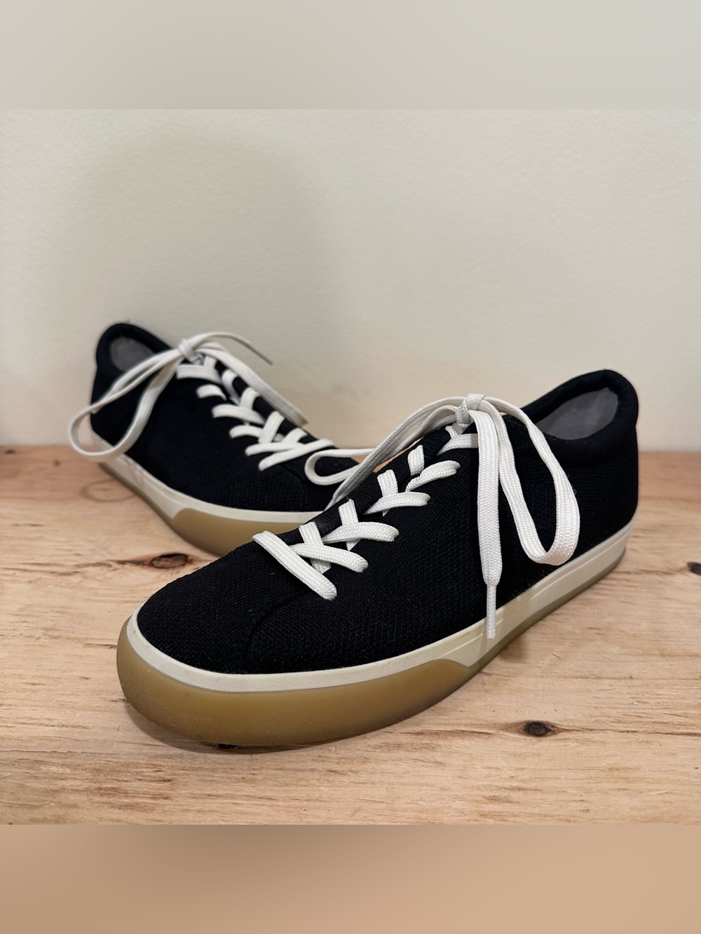 Rothy’s “The Lace Up” Black Fabric Lace Up Casual Sneakers Size Women’s 9